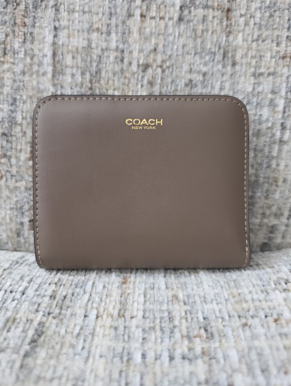 Coach Outlet New York Billfold Wallet